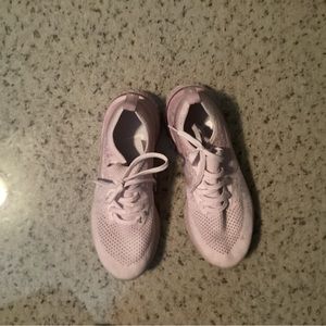 Womens 7.5 pink Epic React Nike running shoes